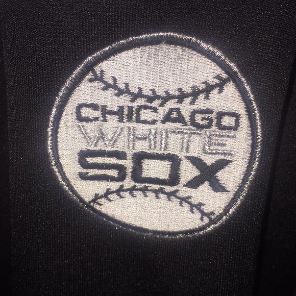 Chicago White Soxs Jersey (Black) - Picture 5 of 5